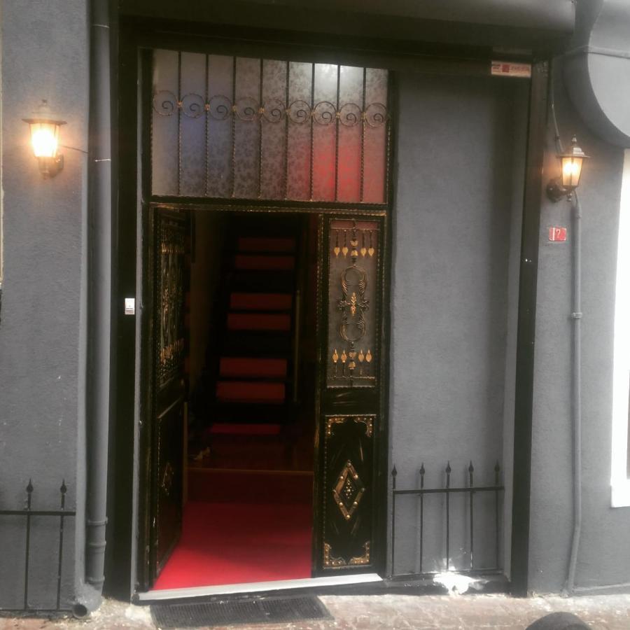 איסטמבול Utarit Hotel מראה חיצוני תמונה Entrance to the theatre